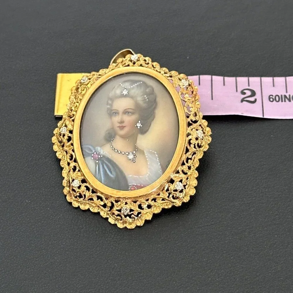 Estate 18k yellow